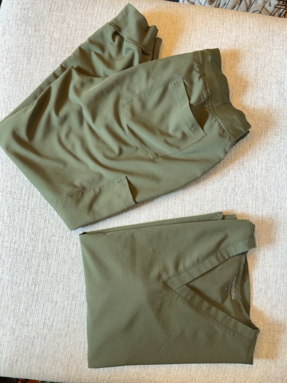 Mandala Scrub set •Sage Green• Md Top; L Jogger Pants; 6 Pocket